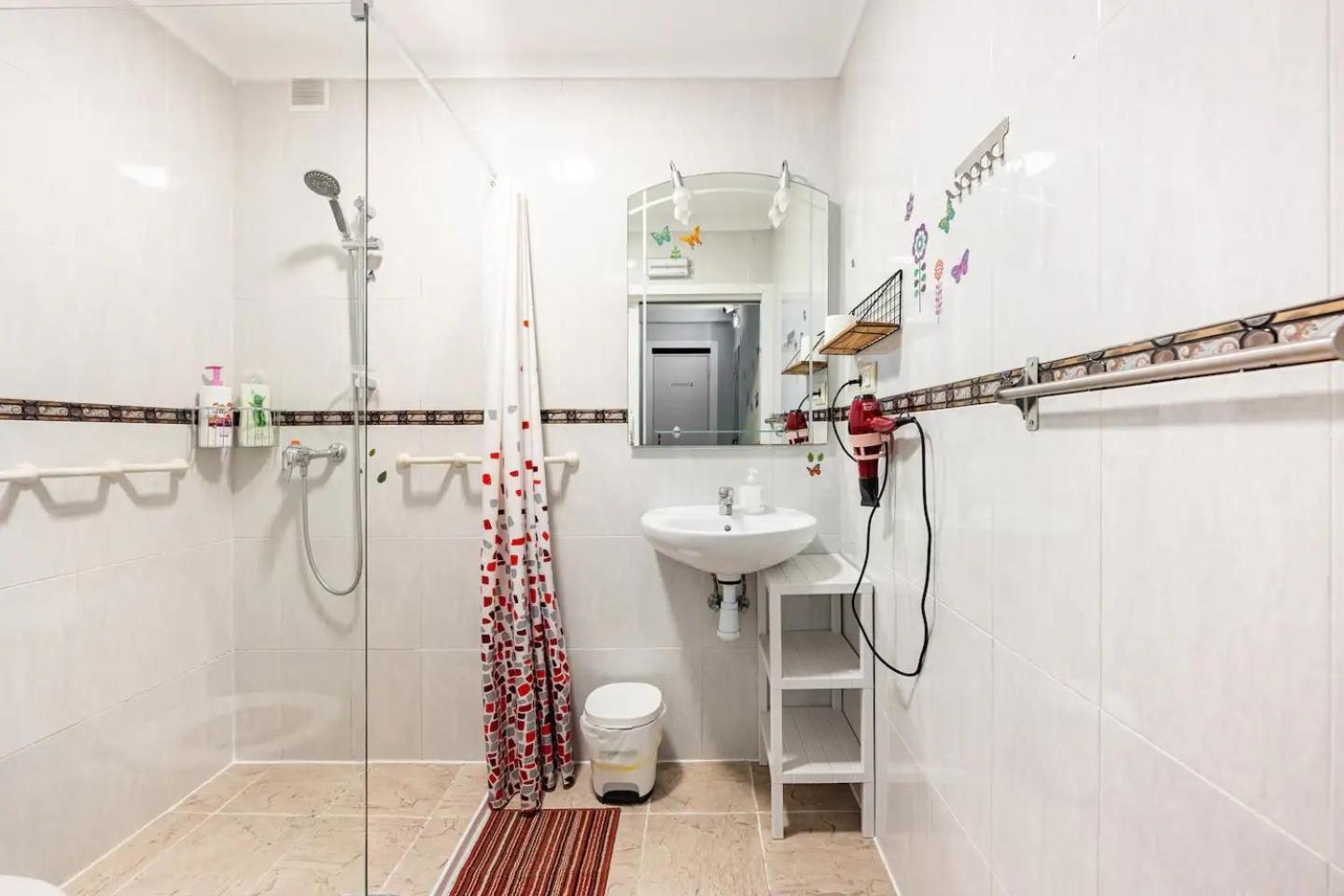 Villa Family House Gijón Esterno foto